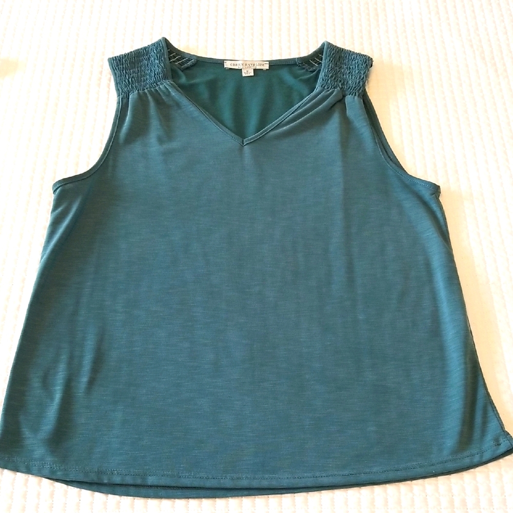 Teal Sleeveless Women's Top By Green Envelope, Size M
